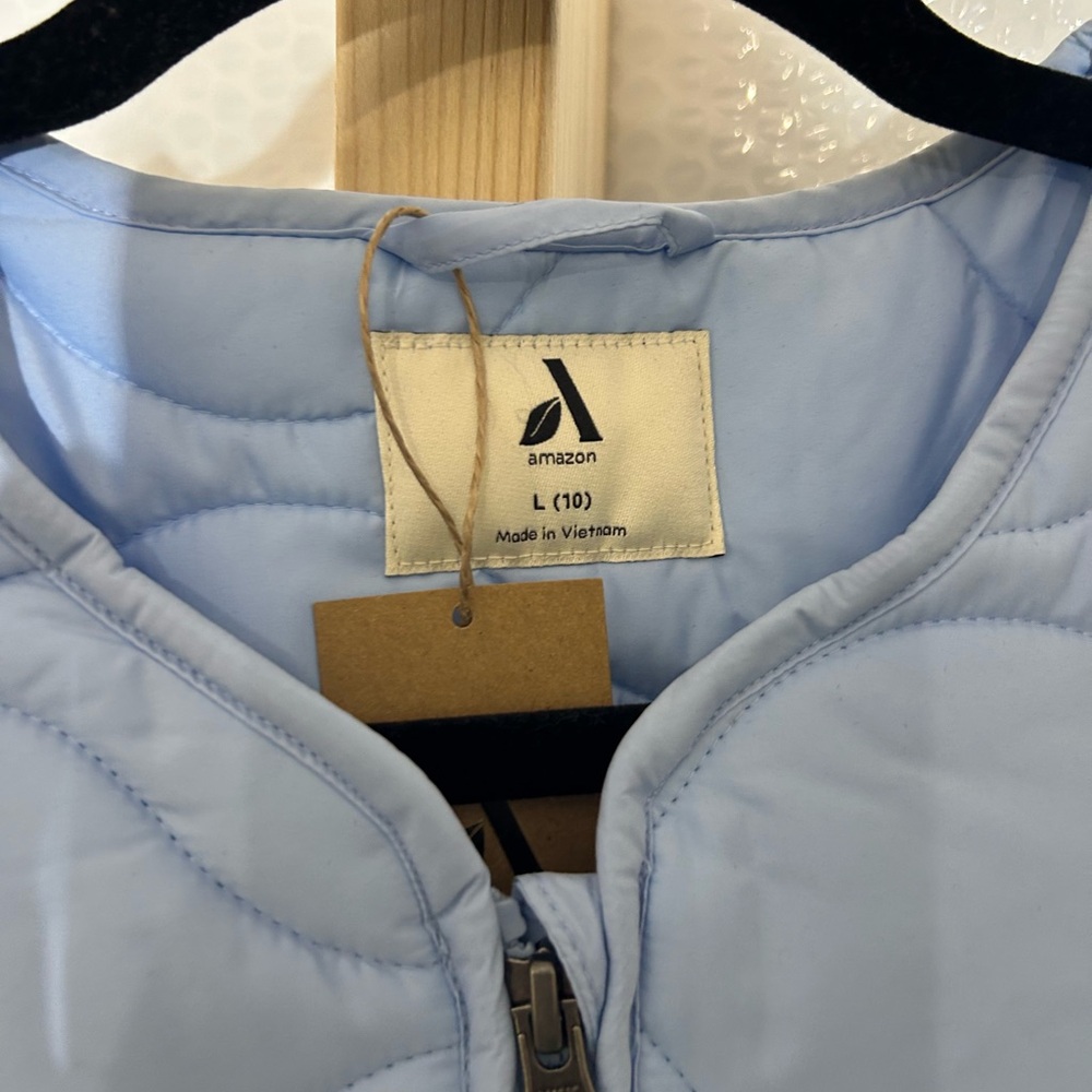 Amazon Light Blue Lightweight Puffer Vest Size Large (10) NWT NEW - Picture 4 of 5